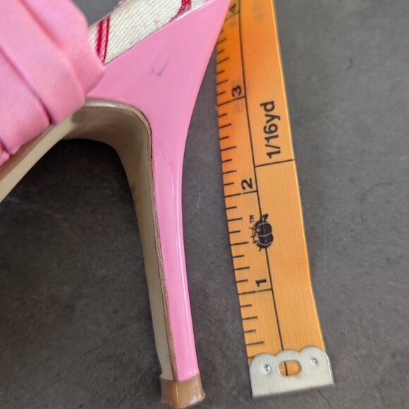 Tie Up Leg Floral Sandals - Picture 4 of 5